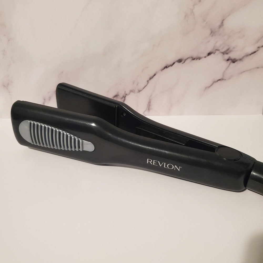 (4/$20) Revlon Black Hair Straightener